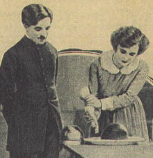 Edna Purviance et Charlie Chaplin