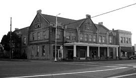 The Colonia Hotel in Biggs California