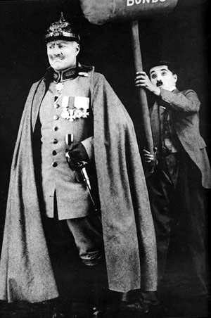 Sydney Chaplin and Charlie Chaplin in The Bond